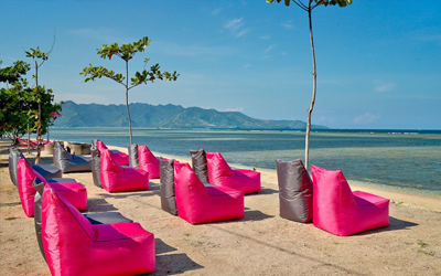 Gili Air is located on the side of the island with the best sunset.
