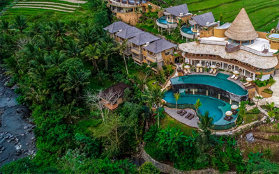 The Telaga Waja river floats past the Wapa di Ume resort.