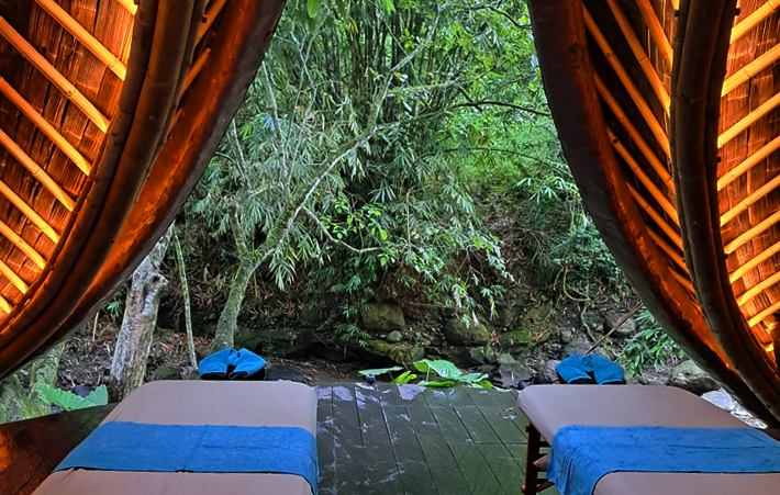 The massage area can accomodate a couple and is also located next to the river.